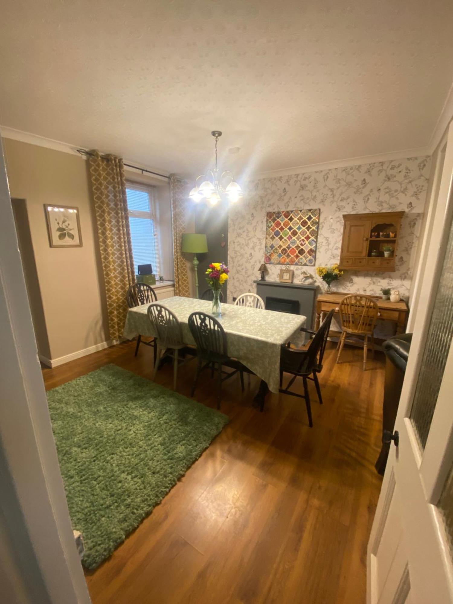 3 Bed Town House Llandeilo Carmarthenshire Villa Eksteriør bilde